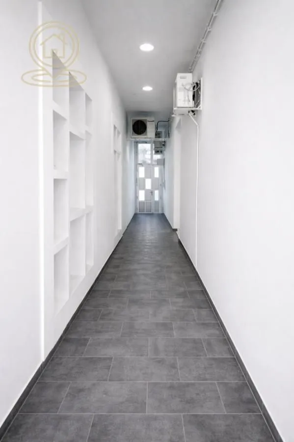 Rent, office space, 275m², Stari grad, Novi Sad