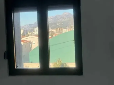 Prodaja, dvosoban stan, 150m², Centar, Berane - image 3