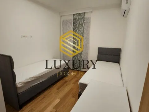 Izdavanje, dvosoban stan, 54m², City Kvart, Podgorica - image 7