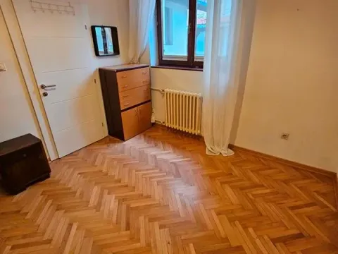 Rent, two bedroom apartment, 37m², Dedinje 25 Maj, Dedinje Sve Podlokacije - image 5