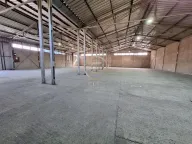 Izdavanje, poslovni prostor, 750m², Veternička rampa, Novi Sad Sve Podlokacije - image 3