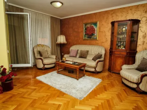 Sale, three bedroom apartment, 96m², Sajmište, Novi Sad