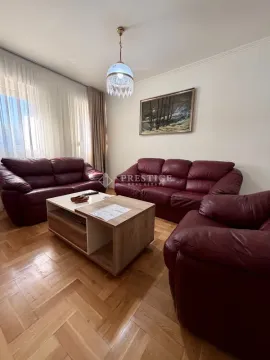 Rent, two bedroom apartment, 60m², Centar, Podgorica - image 1
