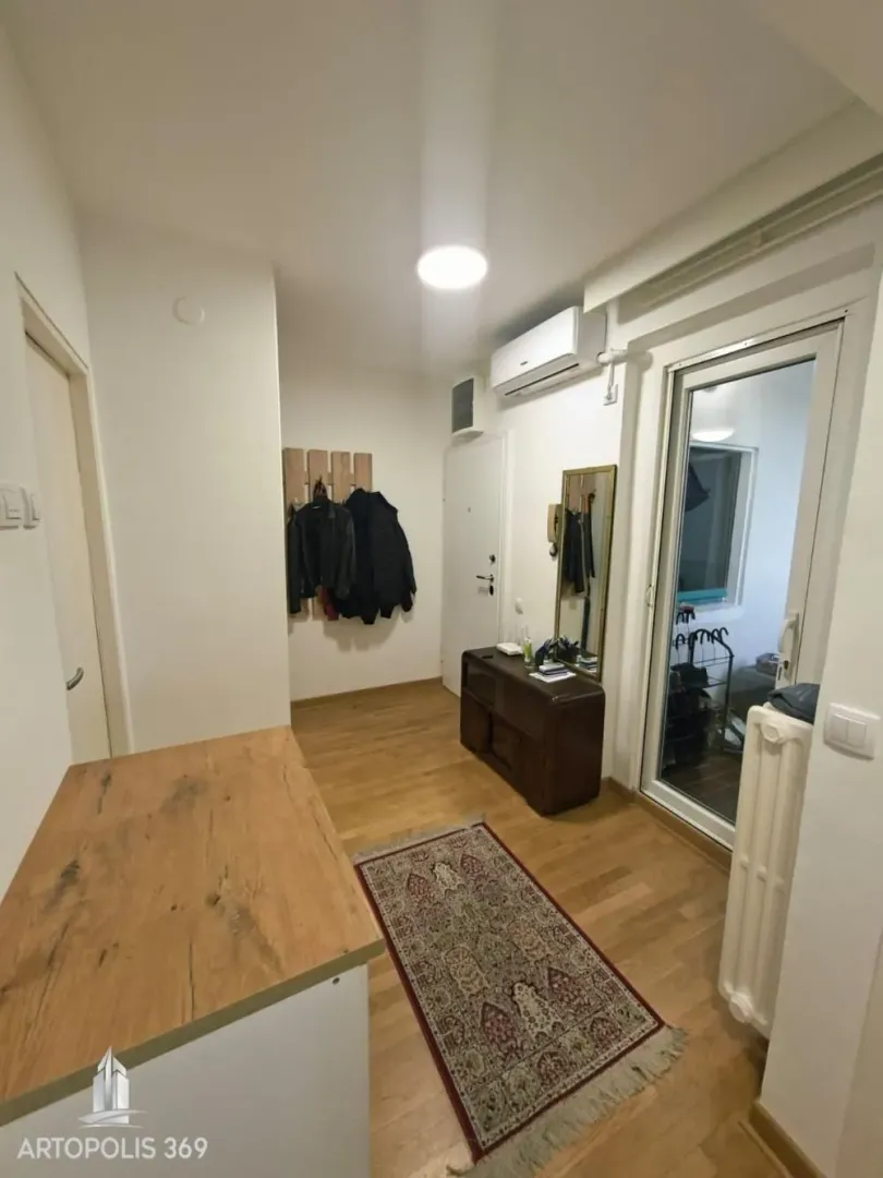 Sale, two bedroom apartment, 67m², Novi Beograd Blok 71, Novi Beograd Sve Podlokacije