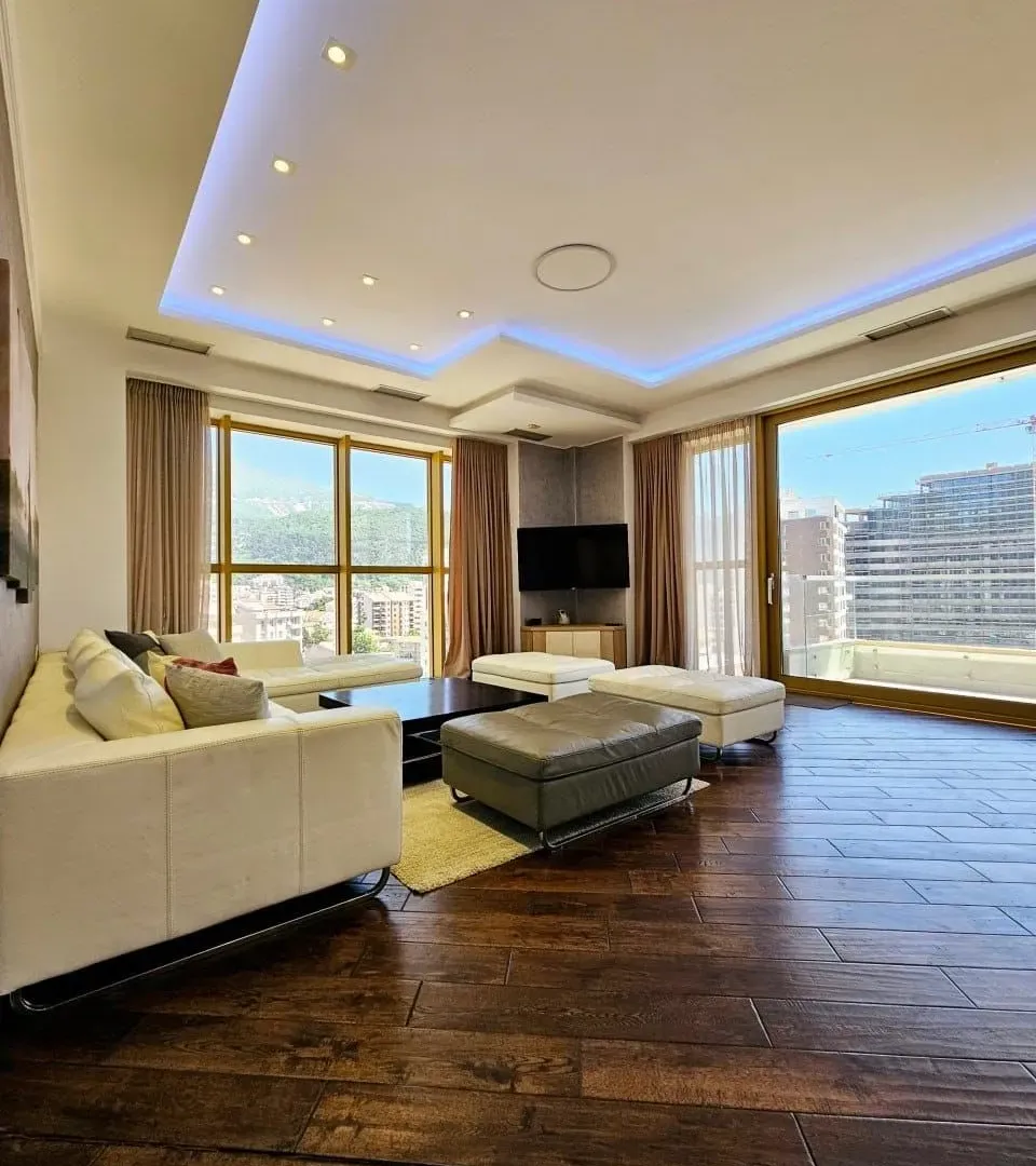 Rent, two bedroom apartment, 89m², Budva okolina, Budva