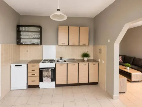 Prodaja, jednosoban stan, 55m², Radovići, Tivat - image 4