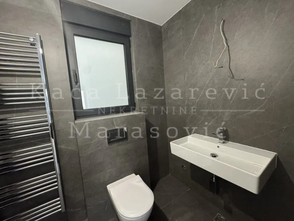 Sale, four bedroom apartment, 135m², Vračar Hram, Vračar Sve Podlokacije