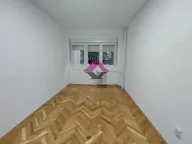 Izdavanje, trosoban stan, 68m², Poštanska Štedionica, Palilula Sve Podlokacije - image 6