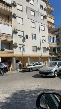 Rent, two bedroom apartment, 85m², City Kej, Podgorica - image 7