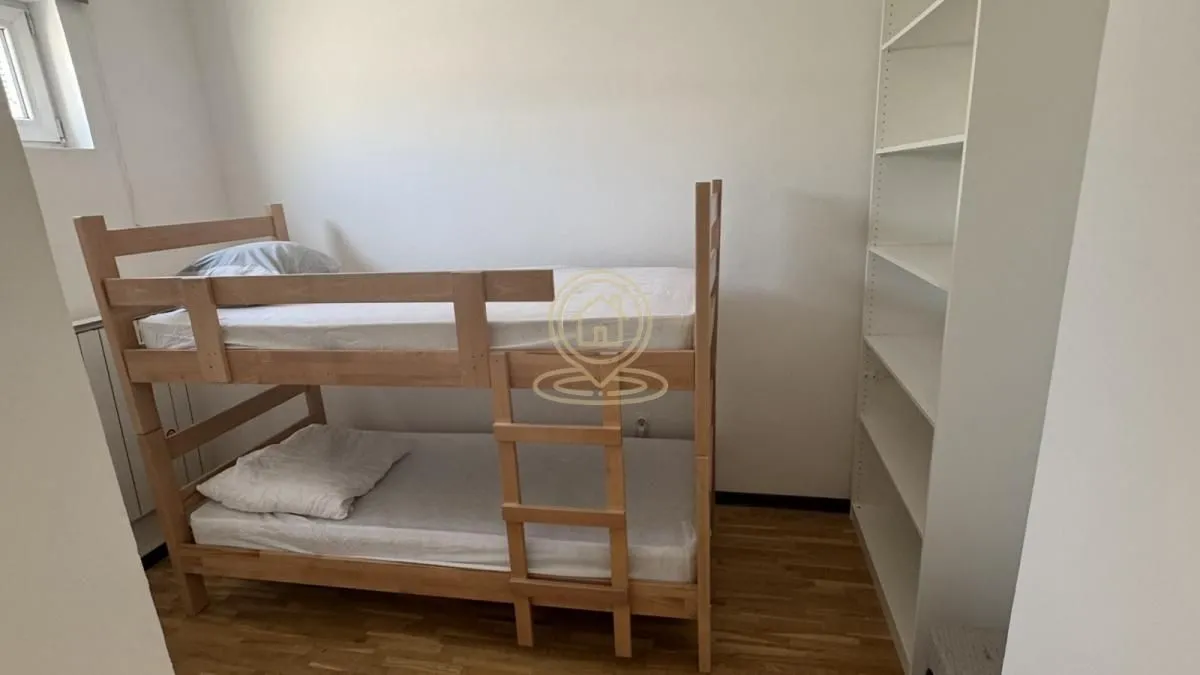Rent, apartment, 140m², Vukov Spomenik, Zvezdara Sve Podlokacije