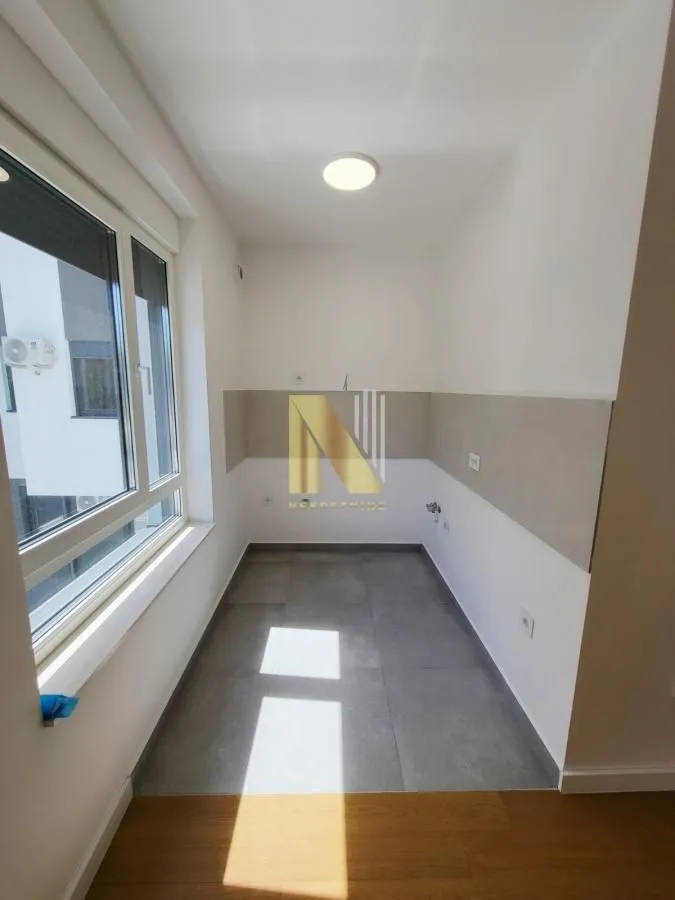 Rent, office space, 28m², Sajmište, Novi Sad
