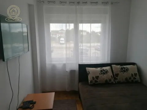 Izdavanje, dvosoban stan, 50m², Jugovićevo, Novi Sad Sve Podlokacije - image 4