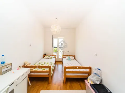 Izdavanje, dvosoban stan, 70m², Stari Aerodrom, Podgorica - image 7