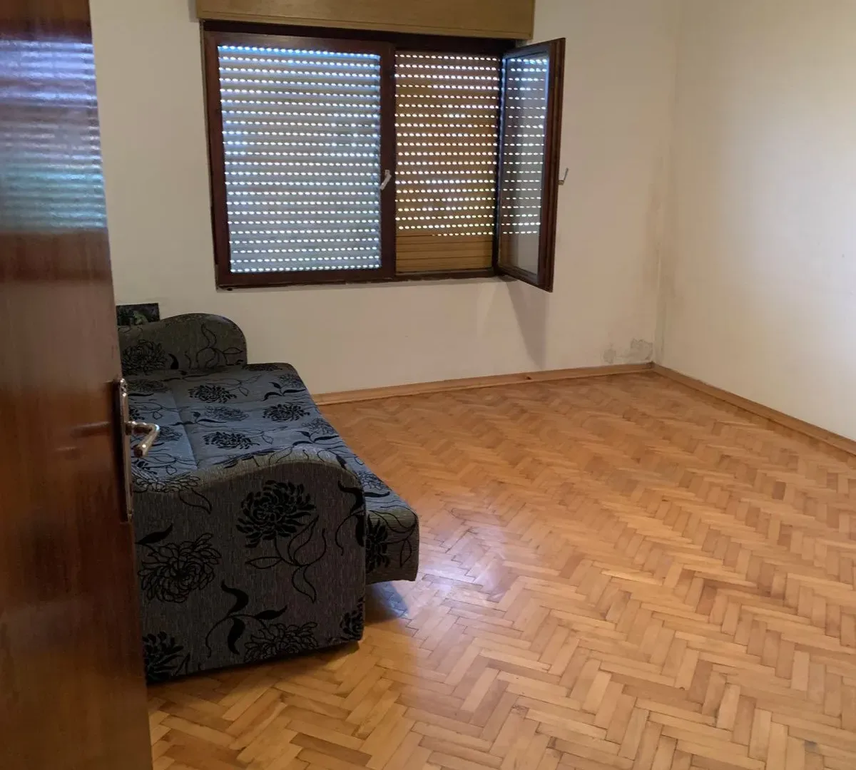 Prodaja, kuća, 200m², Lazarevac, Beograd