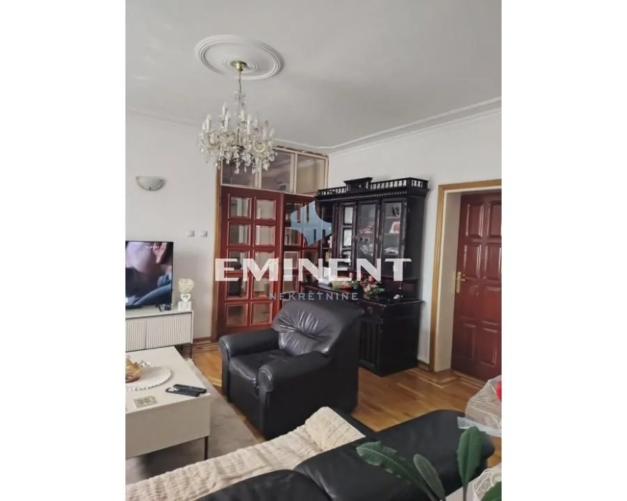 Rent, four bedroom apartment, 120m², Severni Bulevar, Zvezdara Sve Podlokacije