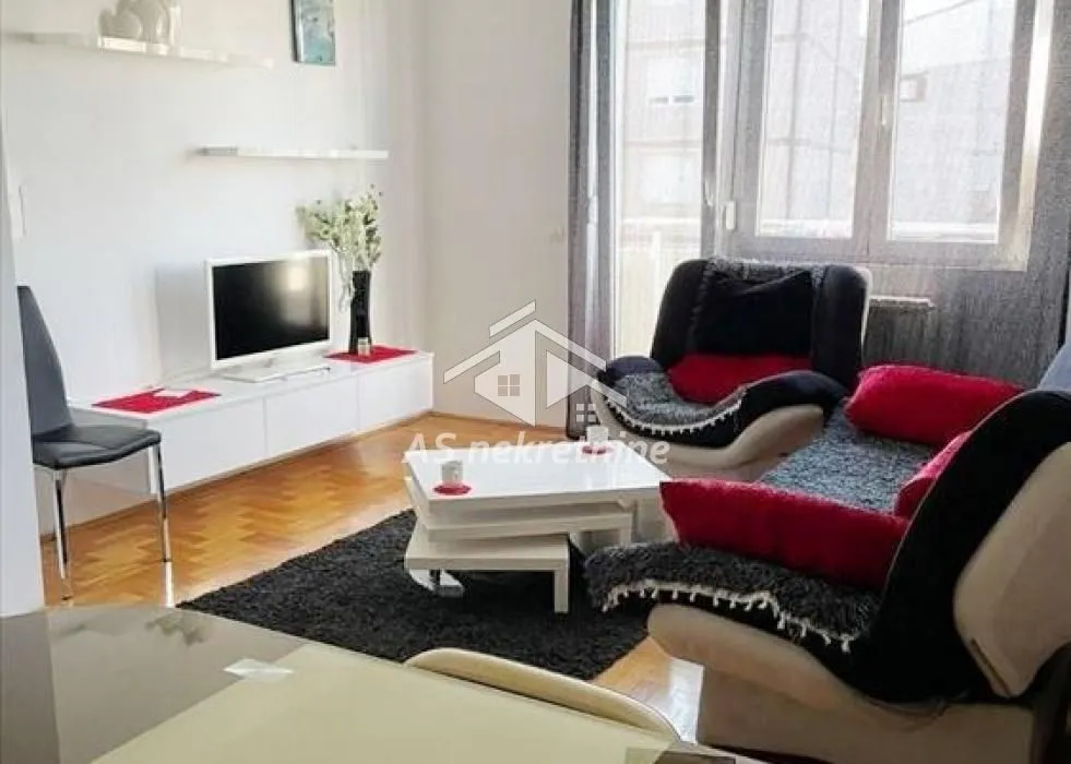Rent, three bedroom apartment, 68m², Zvezdara Sve Podlokacije, Beograd