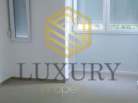 Izdavanje, poslovni prostor, 66m², Preko Morače, Podgorica - image 3
