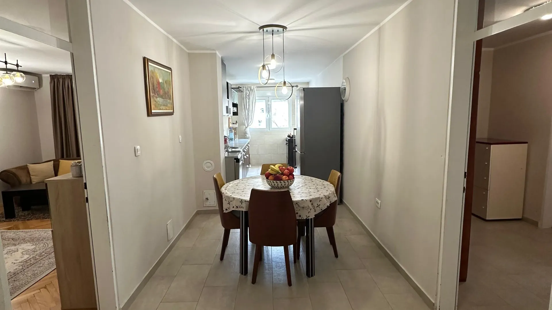 Prodaja, trosoban stan, 105m², Makedonsko naselje, Bar