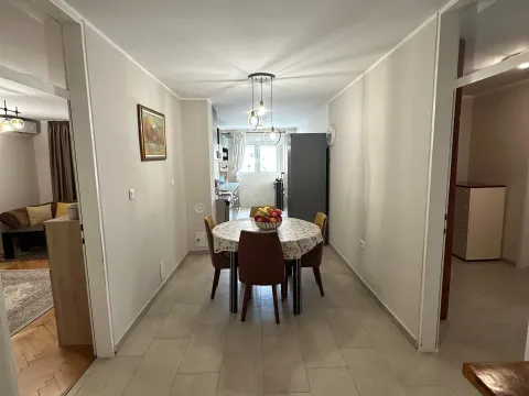 Prodaja, trosoban stan, 105m², Makedonsko naselje, Bar - image 3