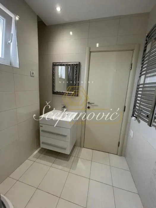 Sale, four bedroom apartment, 104m², Bulevar Evrope, Novi Sad Sve Podlokacije