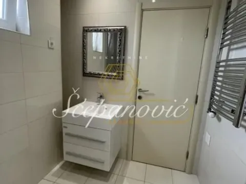 Prodaja, četvorosoban stan, 104m², Bulevar Evrope, Novi Sad Sve Podlokacije - image 9