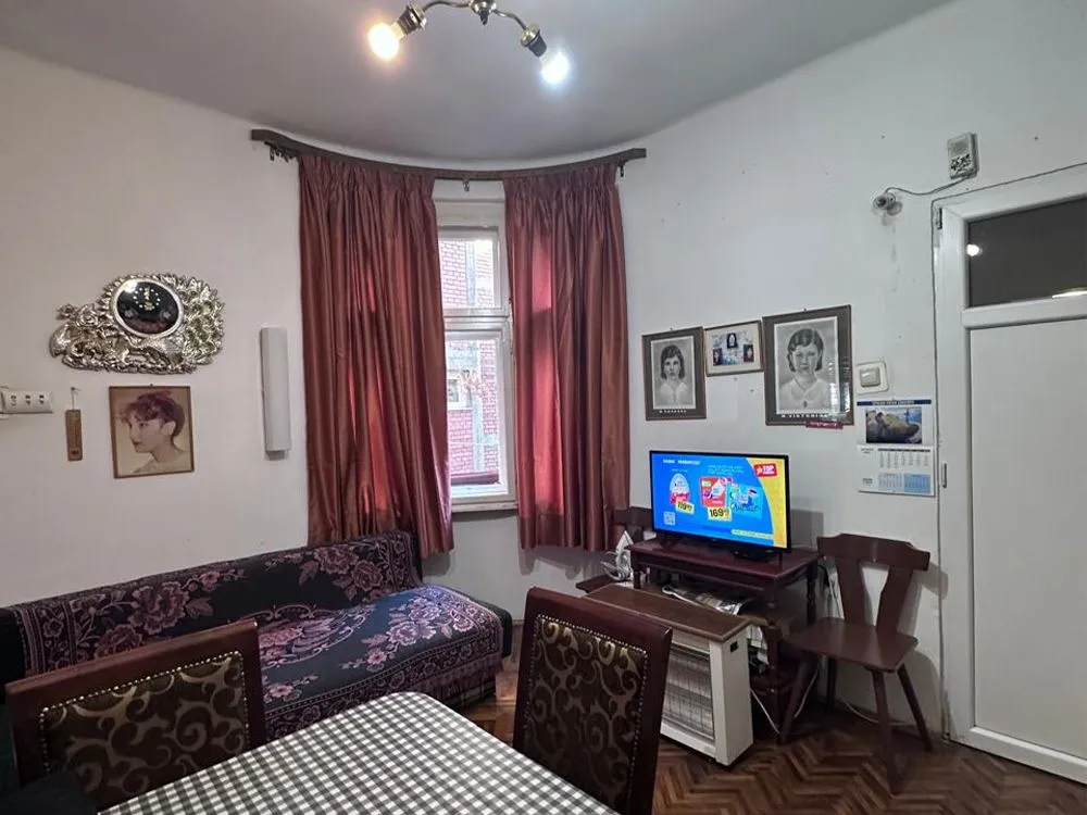 Prodaja, dvosoban stan, 46m², Kalenić Pijaca, Vračar Sve Podlokacije