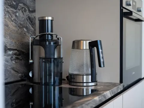 Rent, one bedroom apartment, 144m², Krašići, Tivat - image 38