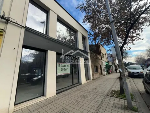 Izdavanje, poslovni prostor, 110m², Centar, Smederevo - image 18