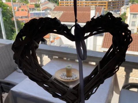 Rent, one bedroom apartment, 44m², Podkošljun, Budva - image 2