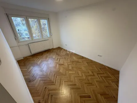 Izdavanje, trosoban stan, 68m², Medijana, Niš - image 8