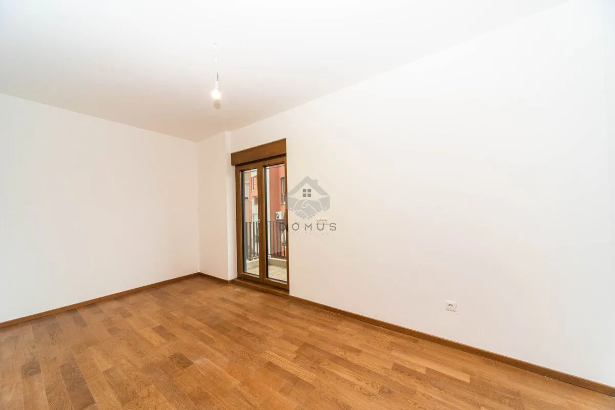 Rent, office space, 81m², Vezirov Most, Podgorica