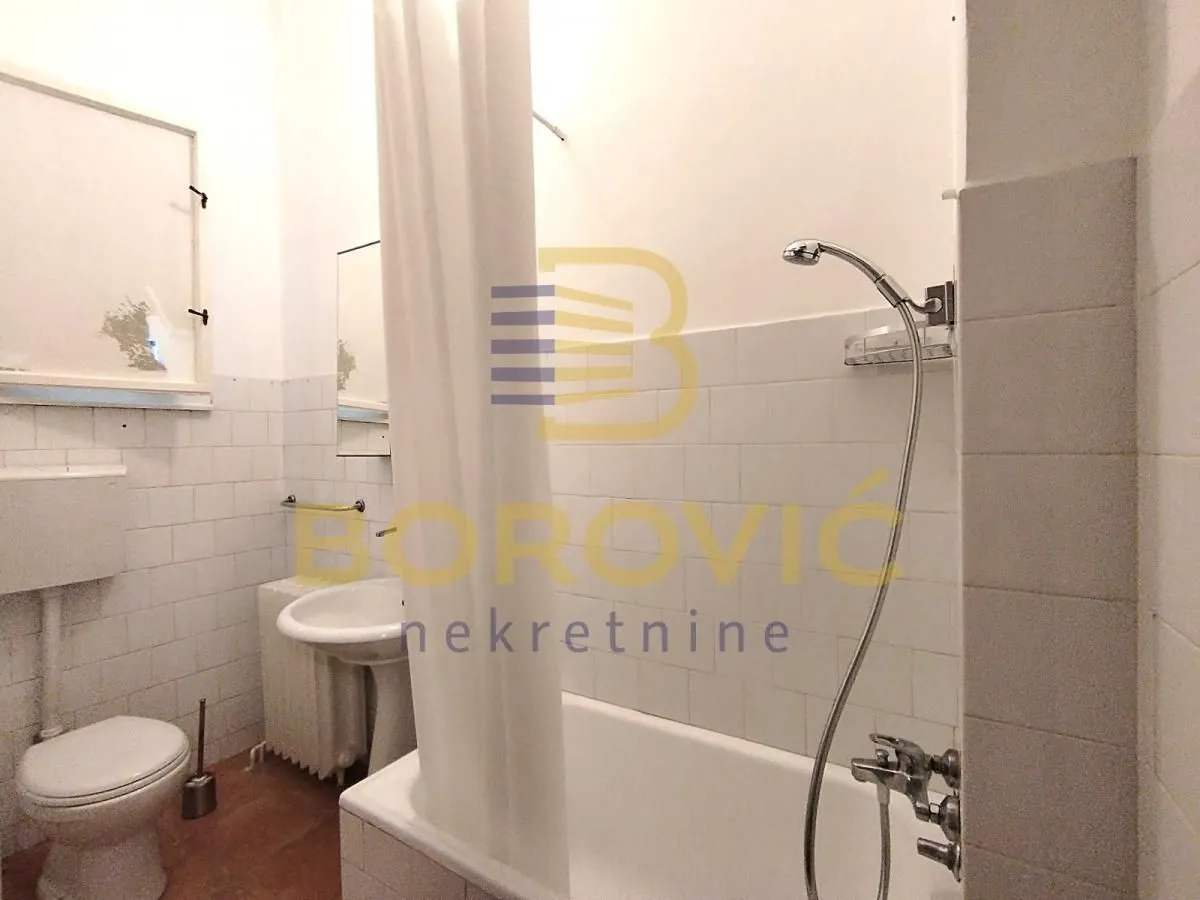 Izdavanje, dvosoban stan, 61m², Neimar, Vračar Sve Podlokacije