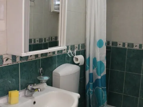 Rent, one bedroom apartment, 56m², Kavač, Kotor - image 9