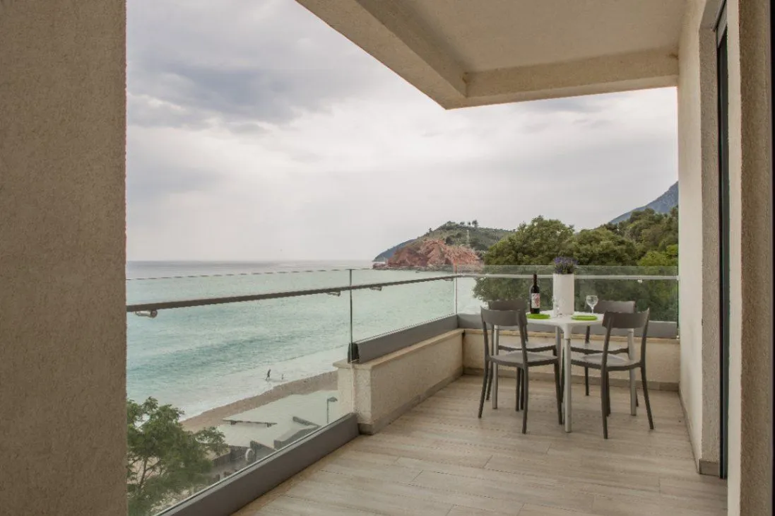 Rent, two bedroom apartment, 93m², Sutomore, Bar