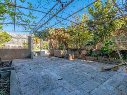 Prodaja, kuća, 300m², Stoliv, Kotor - image 5