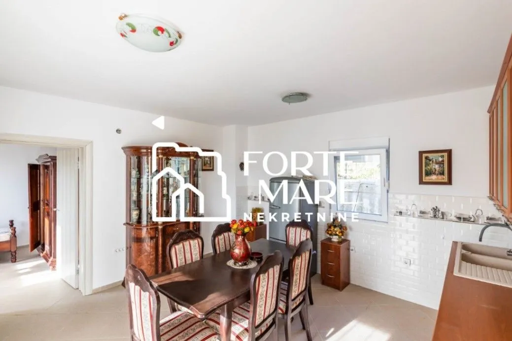 Prodaja, kuća, 68m², Ratiševina, Herceg Novi