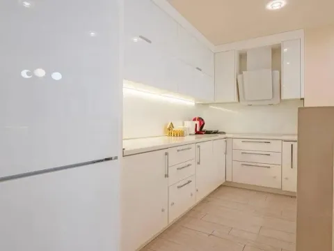 Prodaja, dvosoban stan, 80m², Rozino, Budva - image 6