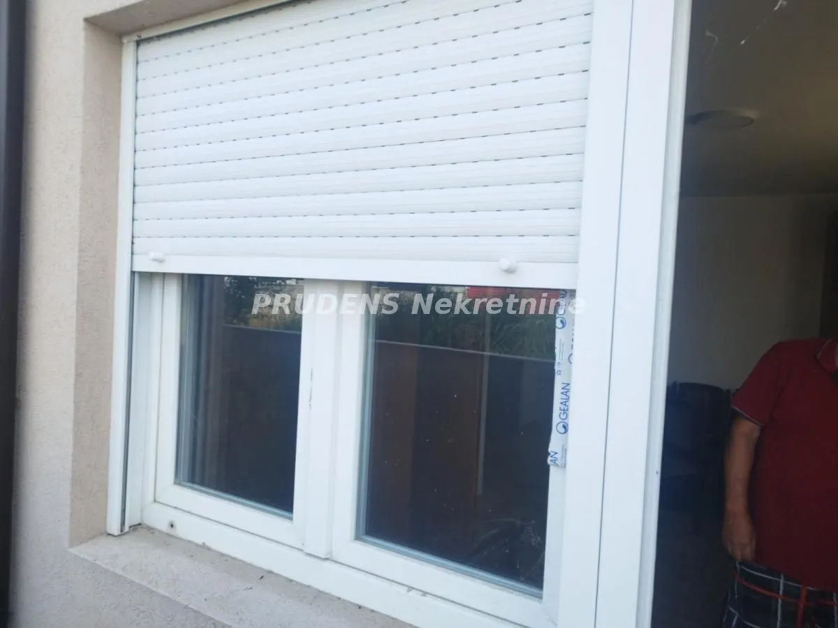 Prodaja, dvosoban stan, 54m², Ledine, Beograd