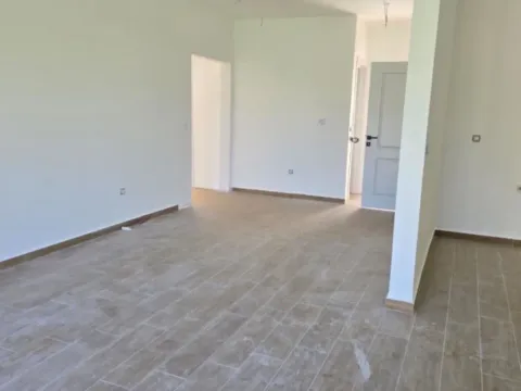 Sale, three bedroom apartment, 87m², Škaljari, Kotor - image 8