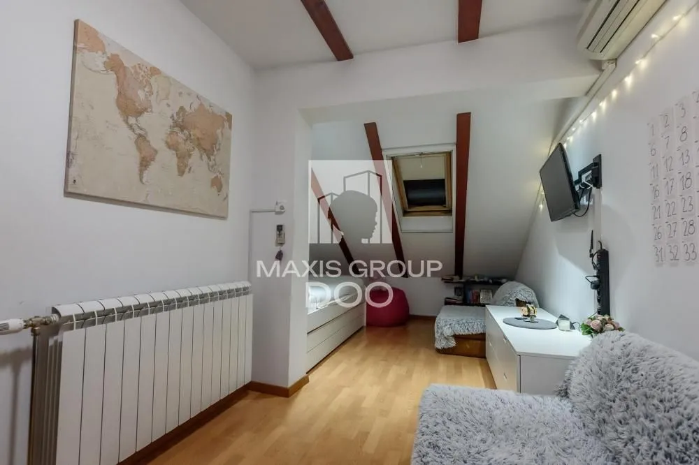 Prodaja, četvorosoban stan, 131m², Gundulićev Venac, Beograd