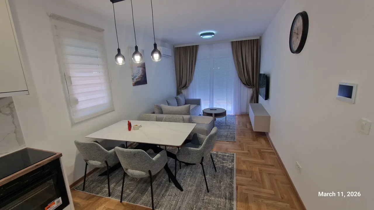 Rent, two bedroom apartment, 70m², Radanovići, Kotor