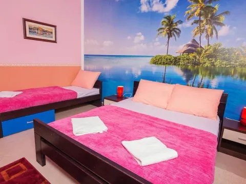 Prodaja, dvosoban stan, 80m², Dobrota, Kotor - image 18