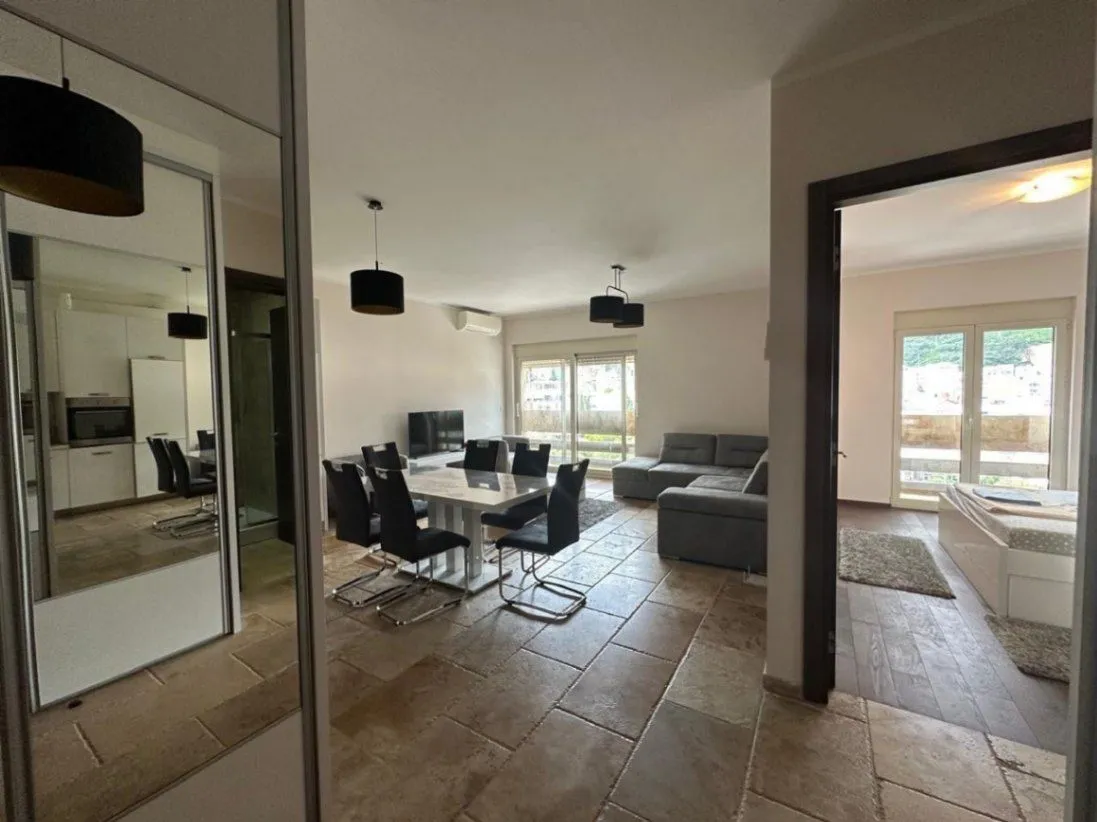 Rent, apartment, 54m², Centar, Budva