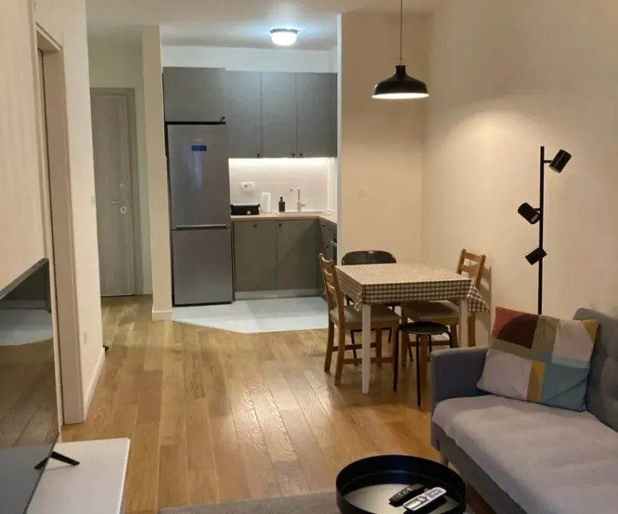 Prodaja, jednosoban stan, 40m², Central Point, Podgorica