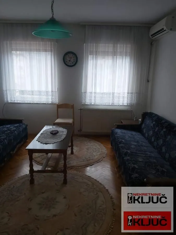 Izdavanje, garsonjera, 24m², Grbavica, Novi Sad Sve Podlokacije