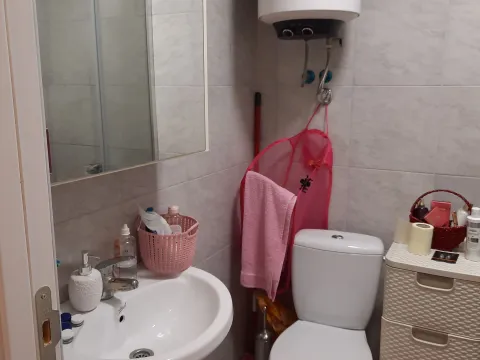 Izdavanje, dvosoban stan, 30m², Zabjelo, Podgorica - image 10