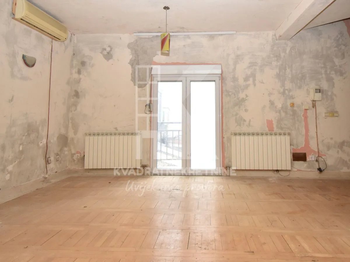 Prodaja, kuća, 217m², Centar, Podgorica