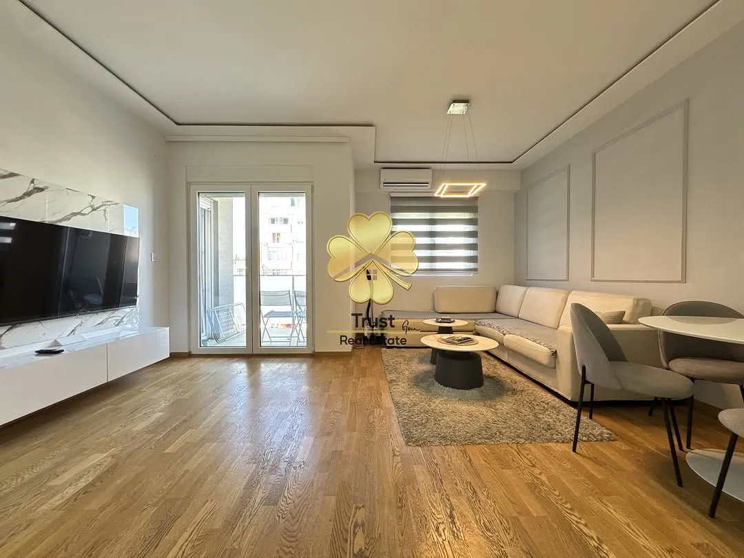 Izdavanje, jednosoban stan, 50m², Pobrežje, Podgorica