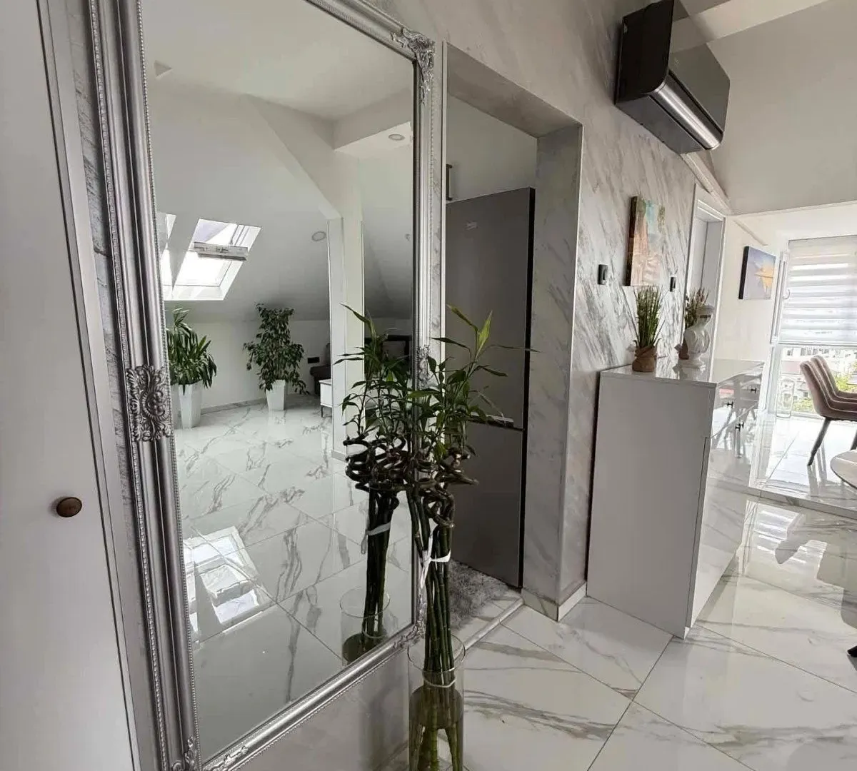 Rent, two bedroom apartment, 74m², Popovići, Bar