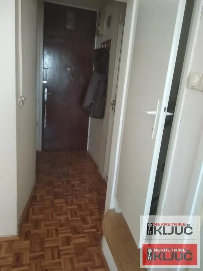 Izdavanje, jednosoban stan, 40m², Novo naselje, Novi Sad